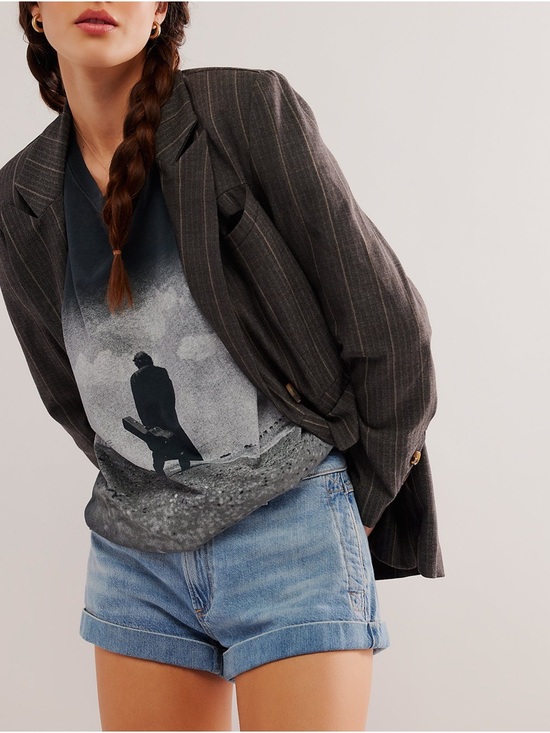 Daydreamer Johnny Cash Tee - Picture 3 of 3